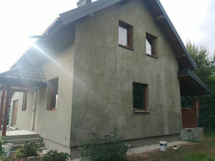 SPRZEDAM PIĘKNY DOM Z DZIAŁKĄ 1700M2