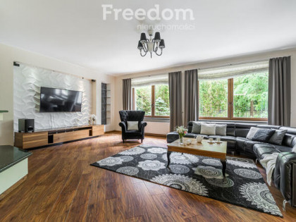 Dom 350 m² | 6 sypialni | Rybienko Leśne