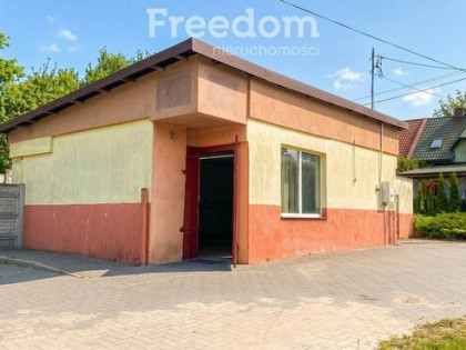 Na sprzedaż budynek do adaptacji na mieszkanie