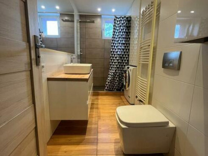 2 pokoje | 48m² | po remoncie| garderoba | piwnica |1 piętro