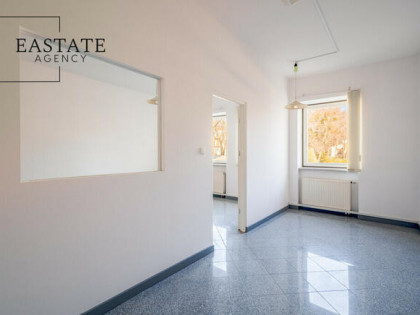Lokal 31,90 m2, Darmowy Parking, Blisko SKM