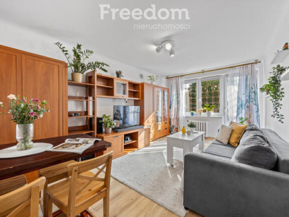 2 pokoje po remoncie | Balkon | 220 m do PKP