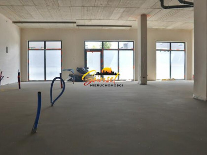 AtrakcyjnyLokal 174m², MożliwośćPodziałuNaMniejszeLokale,Biura