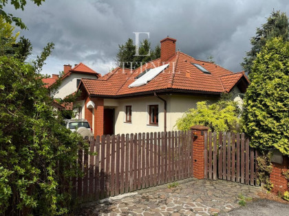 Ekologiczny dom parterowy z poddaszem 229,26 m2