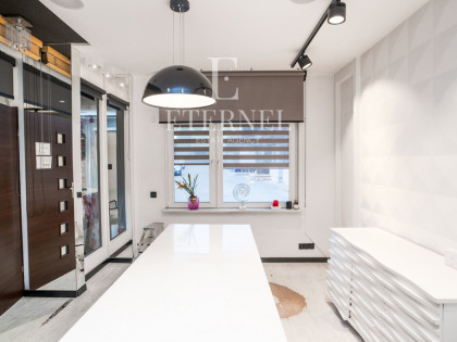 Lokal 60 m² z poddaszem i piwnicą, ul. Bieżanowska