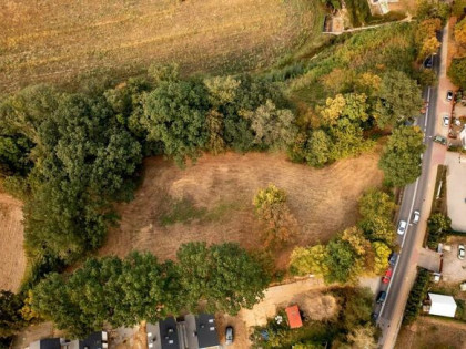 Działka inwestycyjna pod budowę szeregówek 67,79 ar Załęże