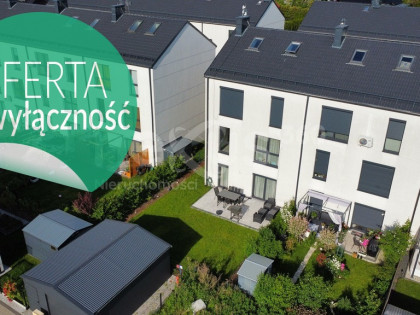 Dwupoziomowy apartament klasy premium z ogrodem
