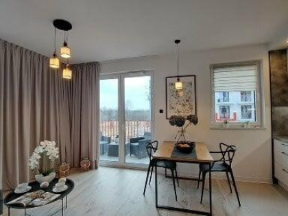PIĘKNY APARTAMENT NA OS. ŻYCZLIWA PRAGA