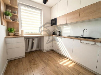 Nowoczesna pieczara miejskiego smoka