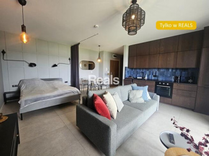 Apartament z dużym tarasem nad Zalewem Zegrzyńskim