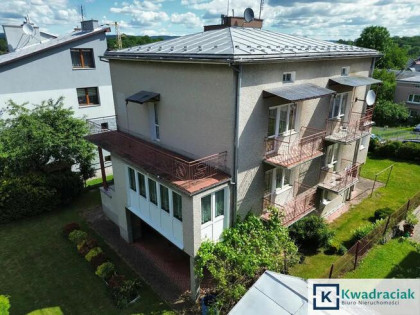 Dom Krosno, Krzywa