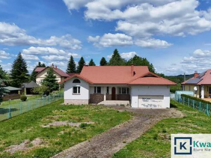 Dom Odrzykoń gm. Wojaszówka,