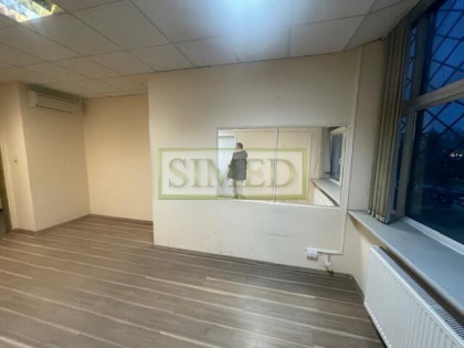Pofabryczny klimat, ochrona, parking , dostęp24h