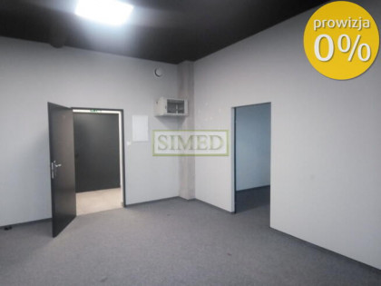 Pofabryczny klimat, recepcja, parking , dostęp24h