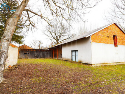 DZIAŁKA 25ar| BUDYNEK 280m2 | MEDIA |+4 SANDOMIERZ