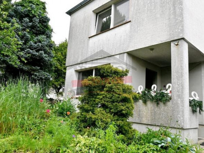 CHUDOBA/Dom pow. 185 m² na urokliwej działce!