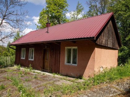 Na sprzedaż domek w Gwoźdźcu cena 189 000 zł!