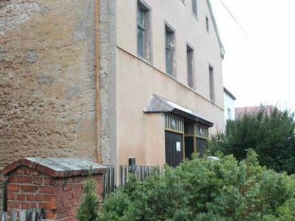 Kamieniczka z dawną Mleczarnią 3 mieszkania, Antyki, kominek