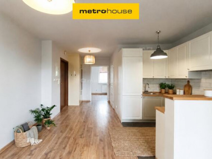 Balkon  2 pokoje  Czynsz tylko 250 zł