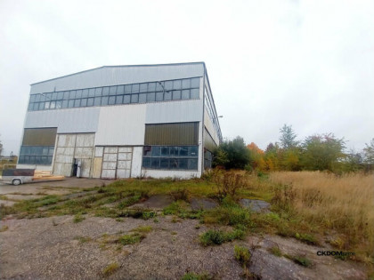 Kompleks magazynowo-biurowy 2078 m² Promnik