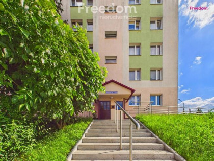 2 pokojowe mieszkanie 48 m² –Radom, os. Michałów.