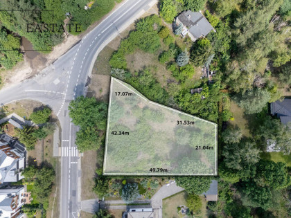 Działka budowlana 1493 m², media, możliwość podz.