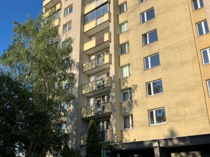 Warszawa /Bemowo Ul.Mieczysława Wolfkego 18