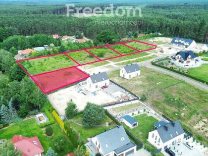 Działka budowlana 1380 m² z mediami - Jeziorki