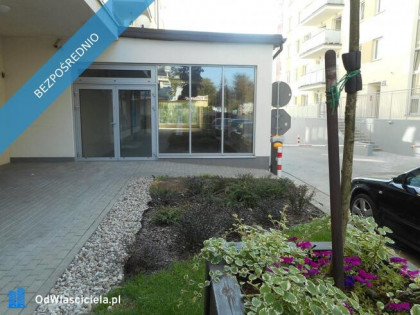 Lokal usługowy na sprzedaż – centrum Piaseczna, ul. Kniaziewicza
