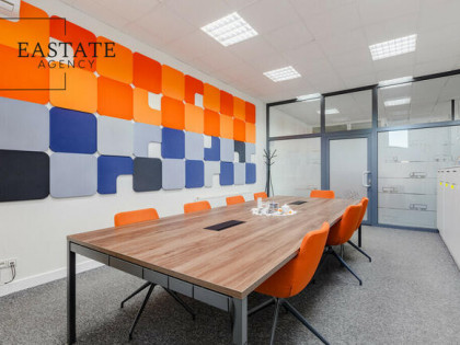 Przestronne Biuro w Gdyni – Ul. Hutnicza, 287 m²