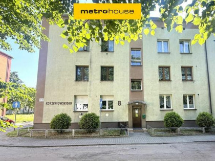 37,79m2 /1 piętro/ dobra lokalizacja/ niski czynsz