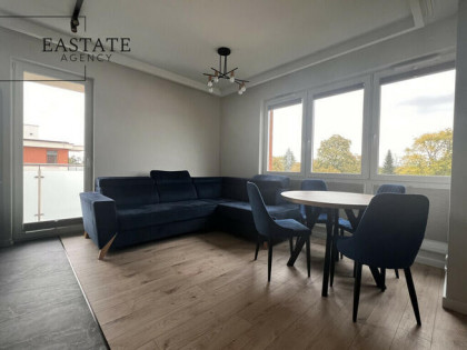 Cicha okolica, 2 pokoje, garaż, balkon