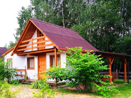 Domek nad jeziorem