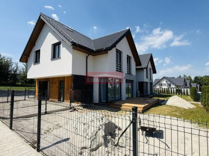 smart home/ogródek/nowy/wyposażony