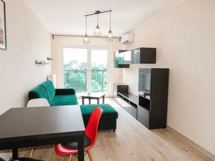 2 pokoje, balkon, komórka, klima -  Dmowskiego 19D