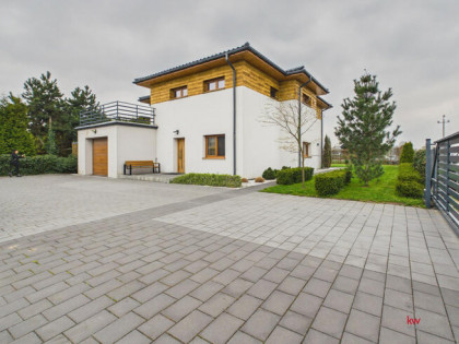 Dom Suszec, Dolna