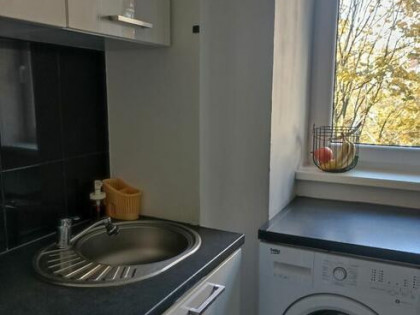 Bezpośrednio Żoliborz Włościańska 2 Pokoje 3 Piętro Piwnica
