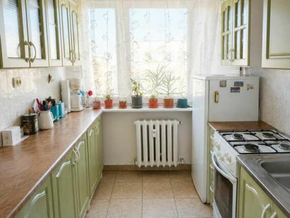 Duże rozkładowe 60,6 m2 piwnica 7,9m2, 3 pokoje balkon tanio
