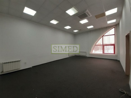 Studio 5m wysokości ,recepcja ,monitoring,ochrona