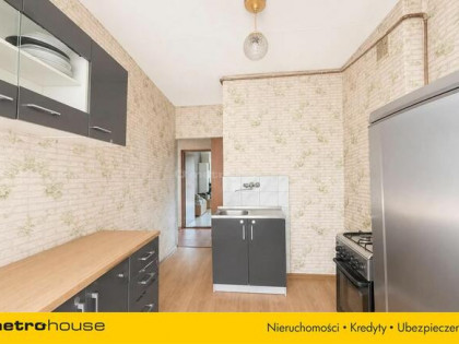 2 pokoje  51 m²  II piętro  Balkon