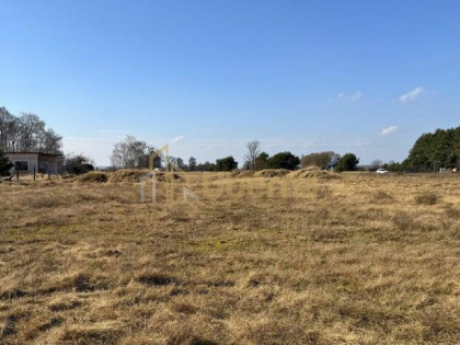 Działka blisko plaży i mariny – Lubczyna 838 m2