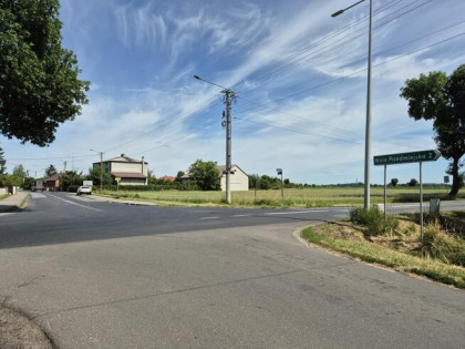 Działka inwestycyjna Uniejów,