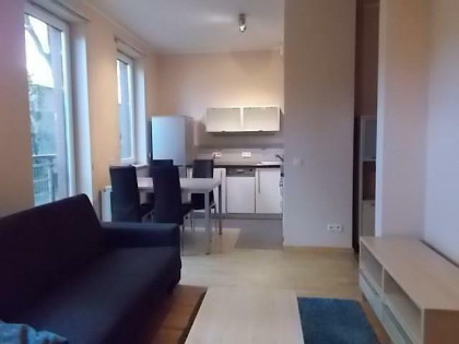 Toruńska 45D, Centrum, duża kawalerka, 35 m2