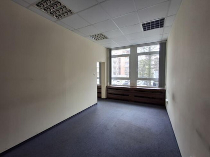 Lokal biurowy 34m2, Wrocławska, Media w cenie