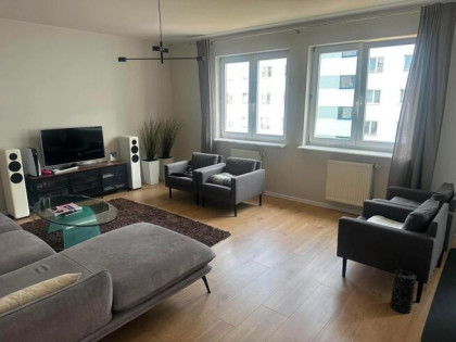 Ciche 72m² + loggia, garaż, komórka, blisko metra