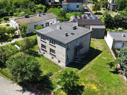 Dom pod inwestycję- Majków