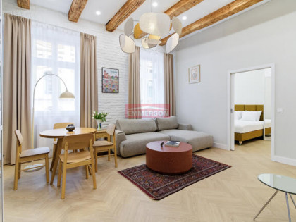 Apartament -3 pokoje -2 łazienki-Stare Miasto