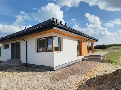 Nowy dom. Duża działka tylko 30 minut od Krakowa