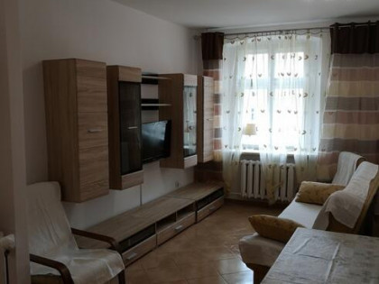 2 pokoje 39 m², centrum Świdnicy