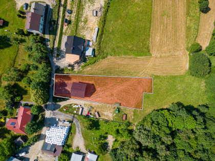 Magazyn z potencjałem rozbudowy na działce 1 900 m